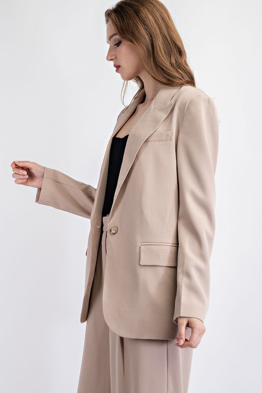 Keaten Relaxed Blazer in Taupe